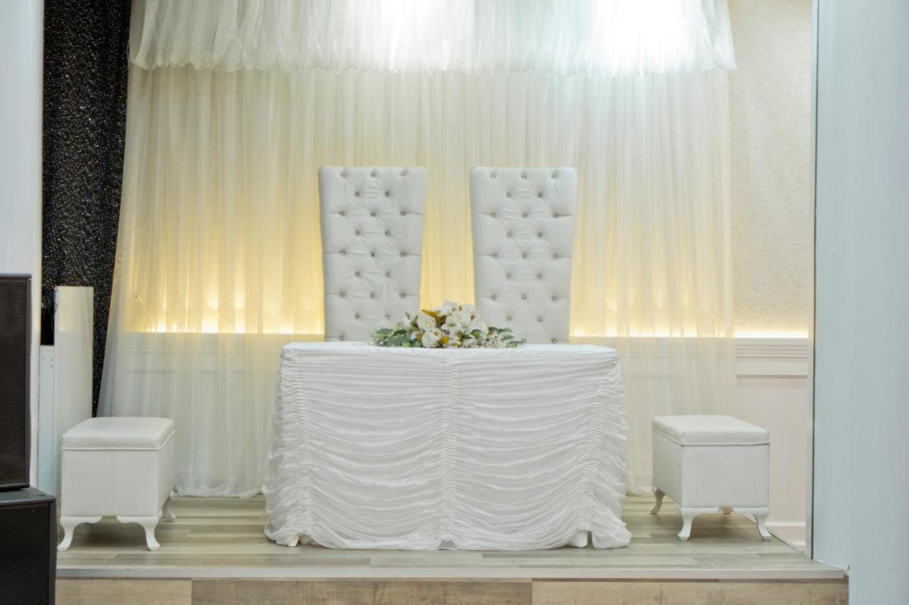 Forum Suite Otel Мерсин Екстериор снимка