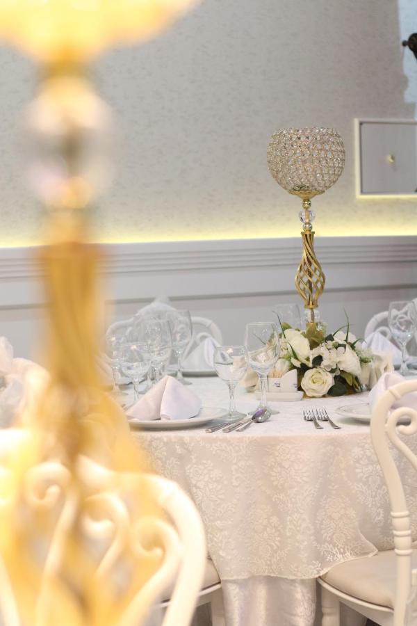 Forum Suite Otel Мерсин Екстериор снимка