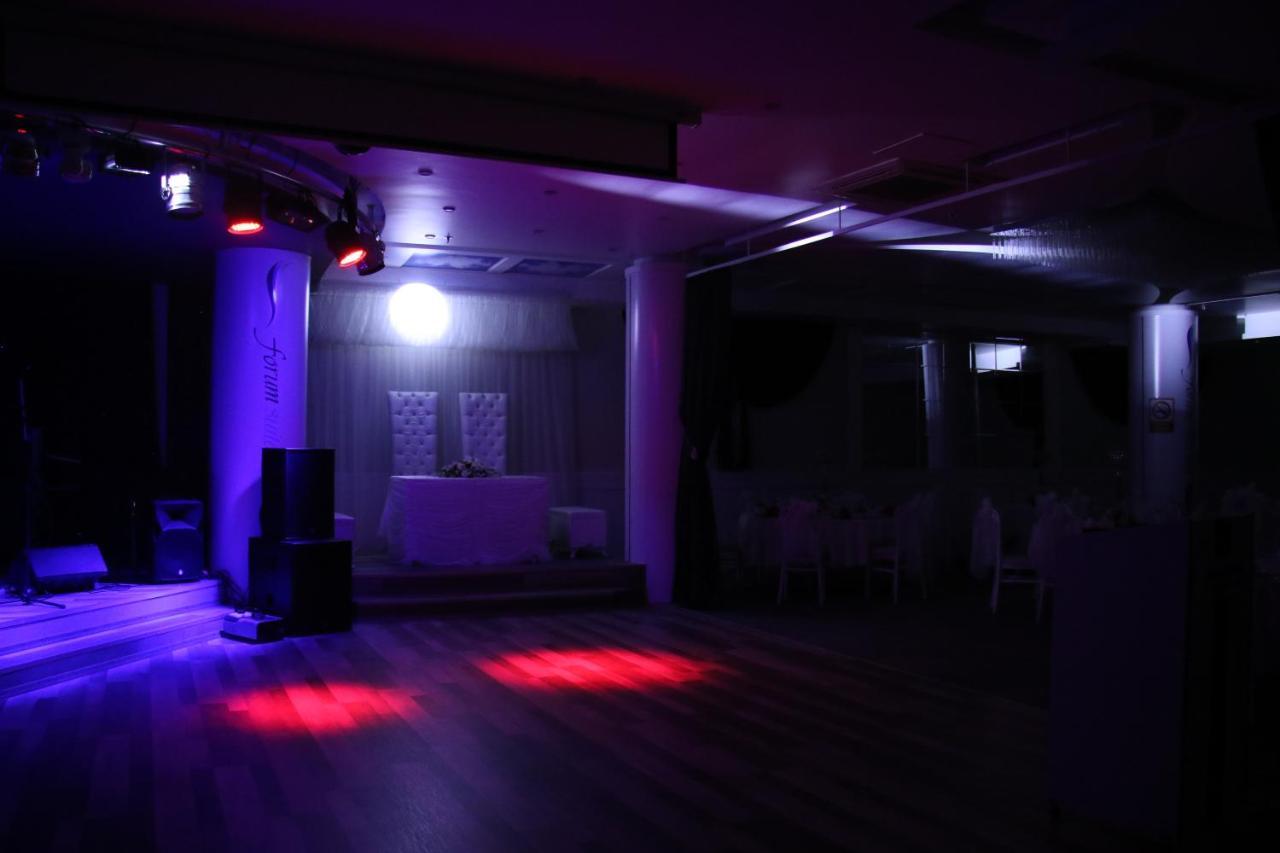 Forum Suite Otel Мерсин Екстериор снимка