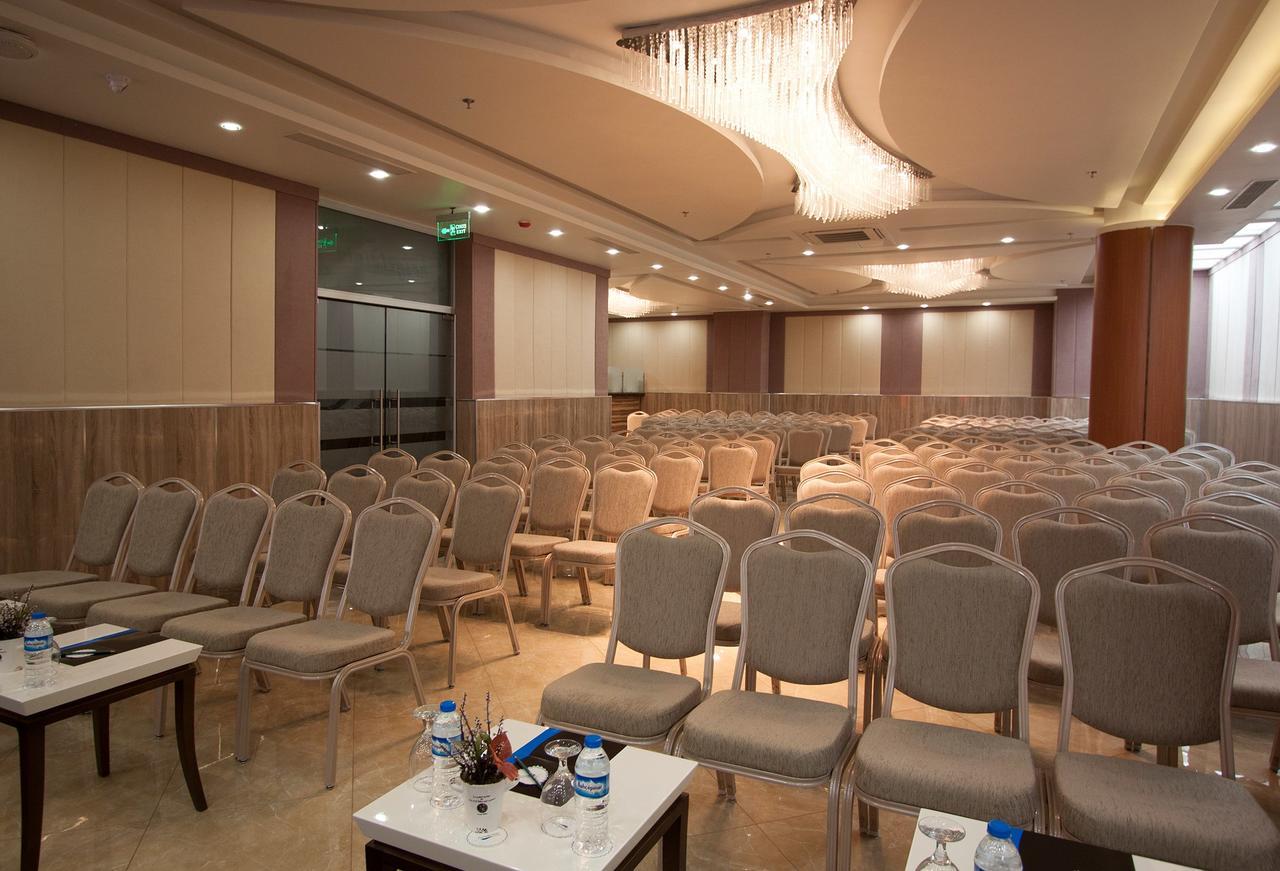 Forum Suite Otel Мерсин Екстериор снимка